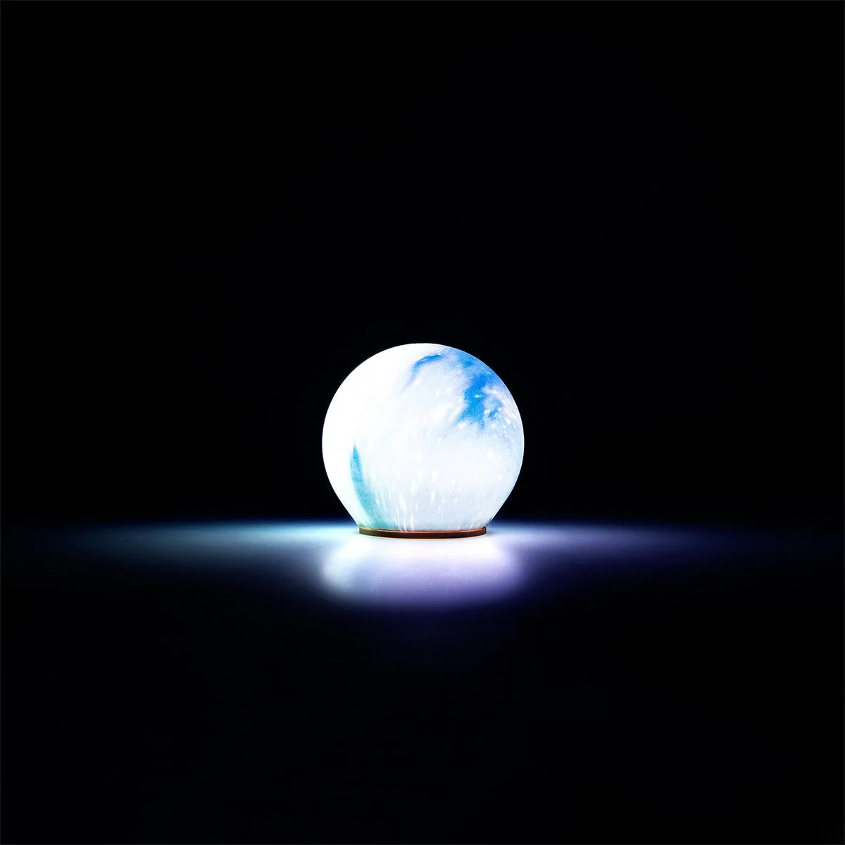 Cosy lamp. Space theme - Image 3