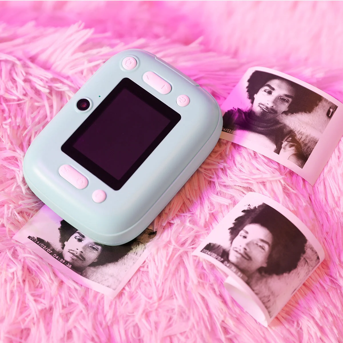 Printing camera for instant black & white pictures - Image 3