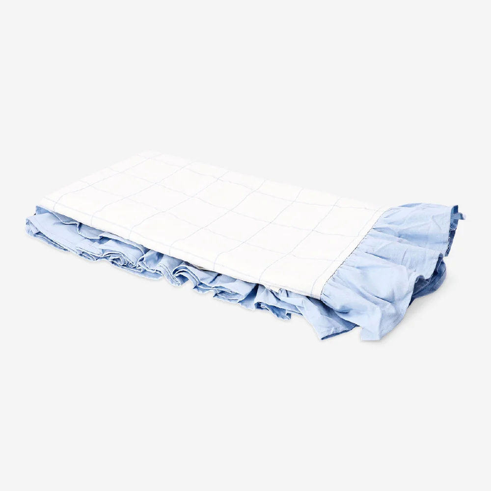 Tablecloth with fine check pattern and frilled edge - 140x220 cm - Image 2