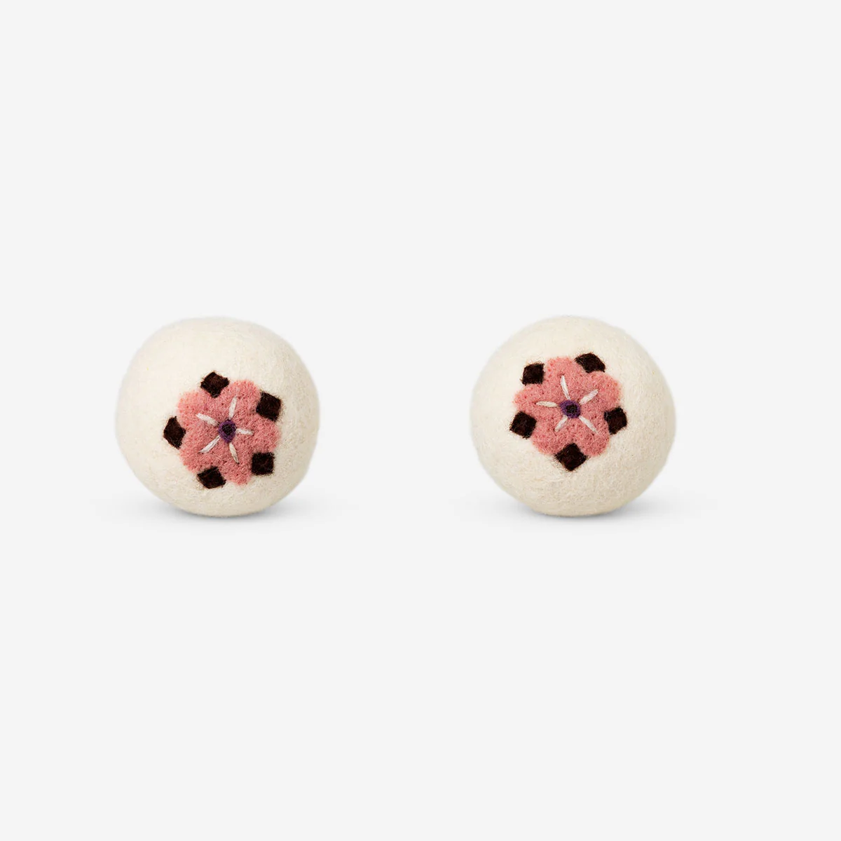 Wool laundry balls with flower motifs - 2 pcs - Image 2